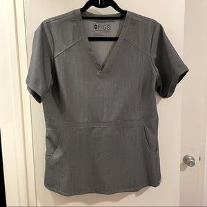 Figs Graphite- Scrub Top
